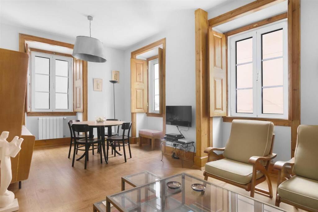 Classy 2br In Principe Real W/ Heating *